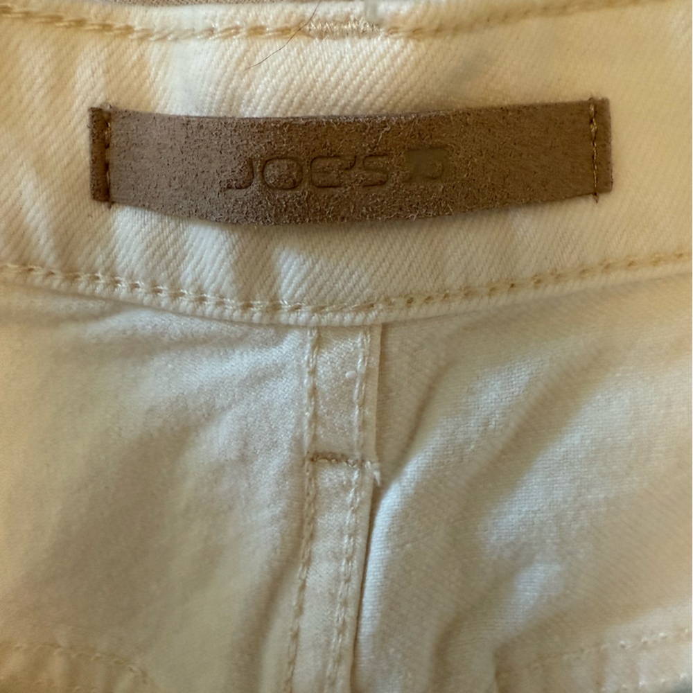 Joe’s High Rise Short - Picture 7 of 9